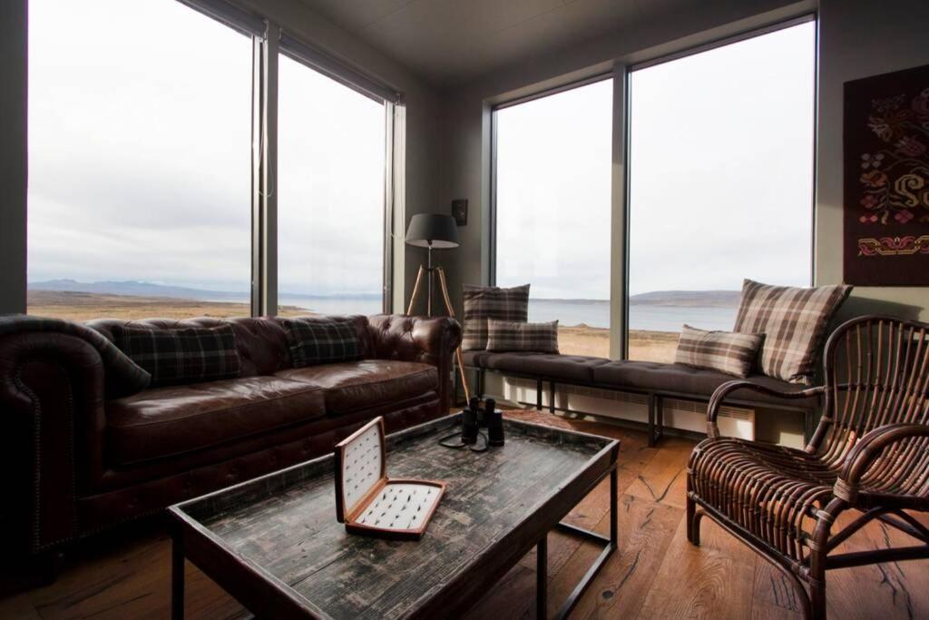 Ljarskogar Lodge Hjartharholtskirkja エクステリア 写真