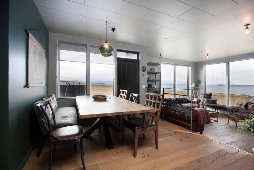 Ljarskogar Lodge Hjartharholtskirkja エクステリア 写真